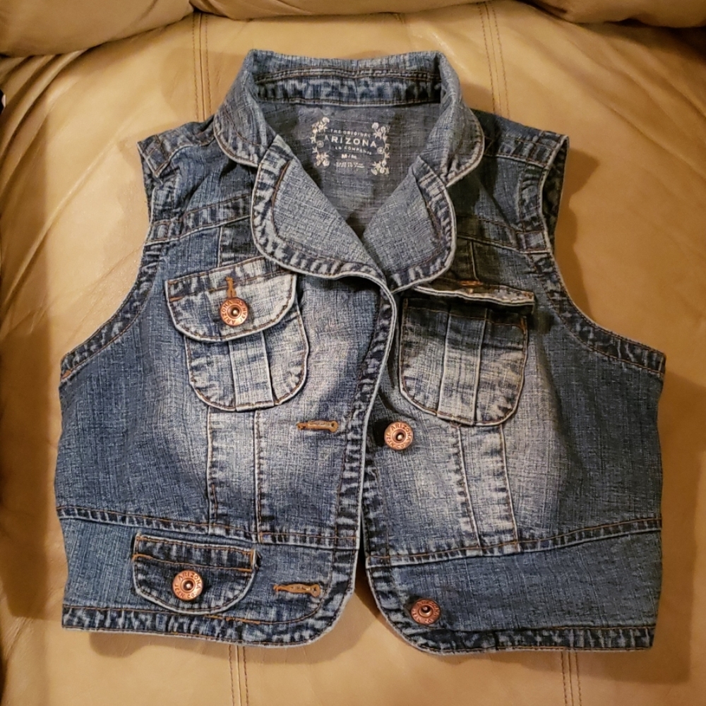 Cropped Denim Vest